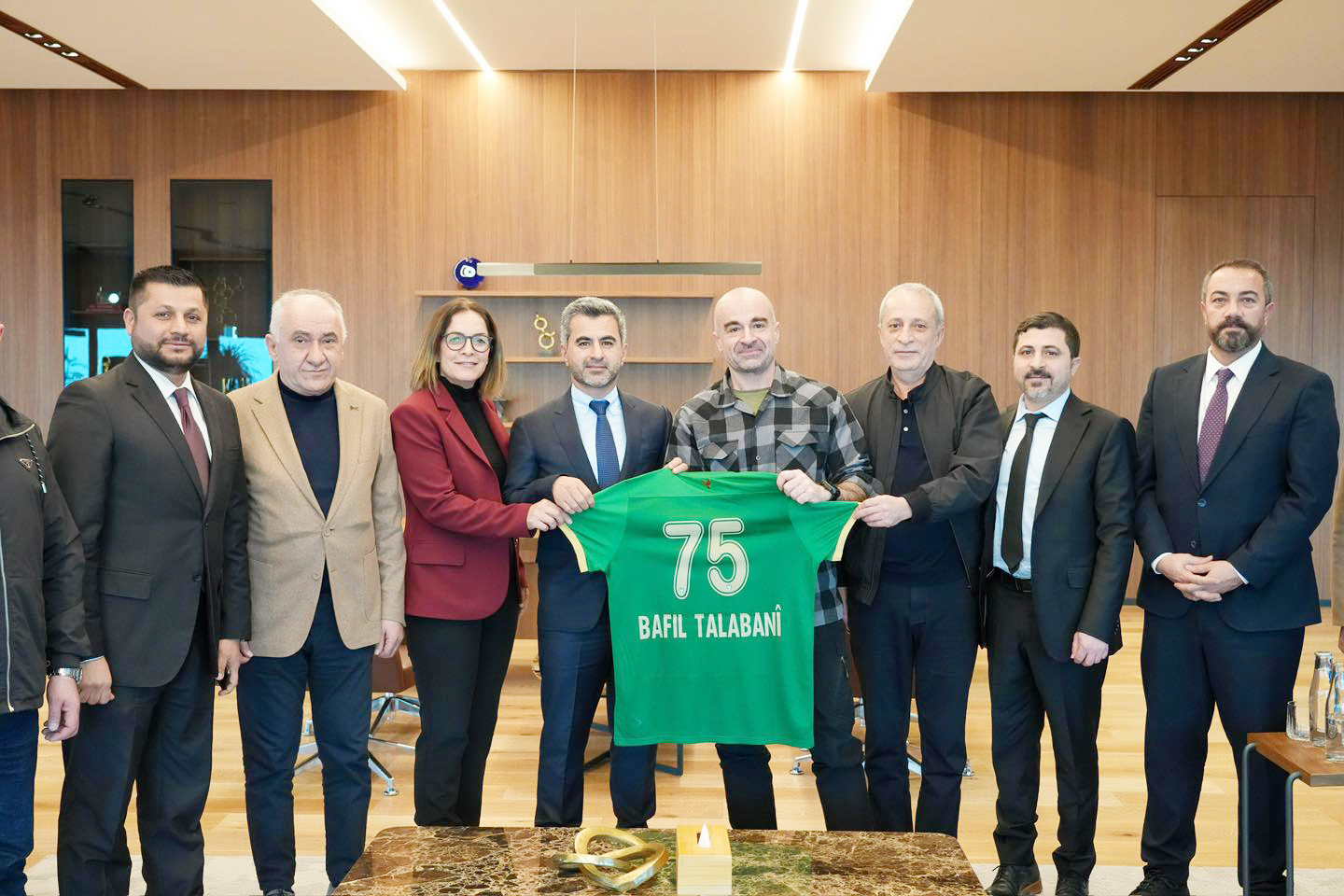 الرئيس بافل يشيد بانجازات نادي آمد سبور الرياضي